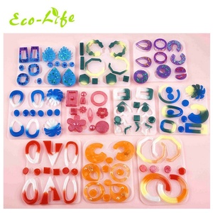 <span class=keywords><strong>Moule</strong></span> en <span class=keywords><strong>silicone</strong></span> DIY pour boucles d'oreilles en résine, motif <span class=keywords><strong>fleur</strong></span> de cristal, fait main - Product Image 6