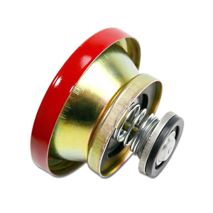 MrGauge Installation en un clic, <span class=keywords><strong>bouchon</strong></span> <span class=keywords><strong>de</strong></span> réservoir <span class=keywords><strong>de</strong></span> carburant universel non verrouillable rouge 87,5 mm 60,5 mm 50,5 mm pour voitures et camions universels - Product Image 3