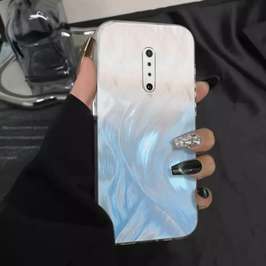 Elegante funda para teléfono con diseño de plumas, de seda, con degradado azul y brillo IMD, compatible con Xiaomi, Samsung, Oppo y Vivo - Product Image 5