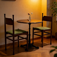 Table de salle à manger ronde en bois massif de style nordique, pieds en métal, couleur chêne, petite table de négociation, idéale pour les pâtisseries et les cafés.