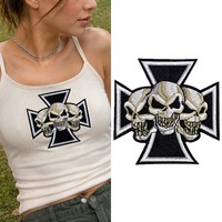 Patch brodé personnalisé punk tête de mort et croix, thermocollant, badge squelette gothique pour la décoration de vestes, chapeaux, chaussures et sacs à dos