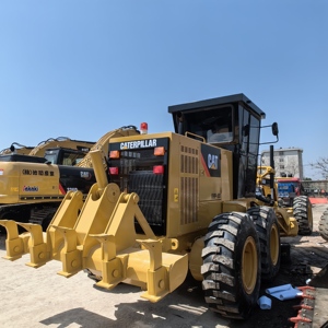 Motoniveladora Caterpillar 140H usada, bien mantenida, a bajo precio, equipo pesado para construcción de carreteras CAT140H original en venta - Product Image 6