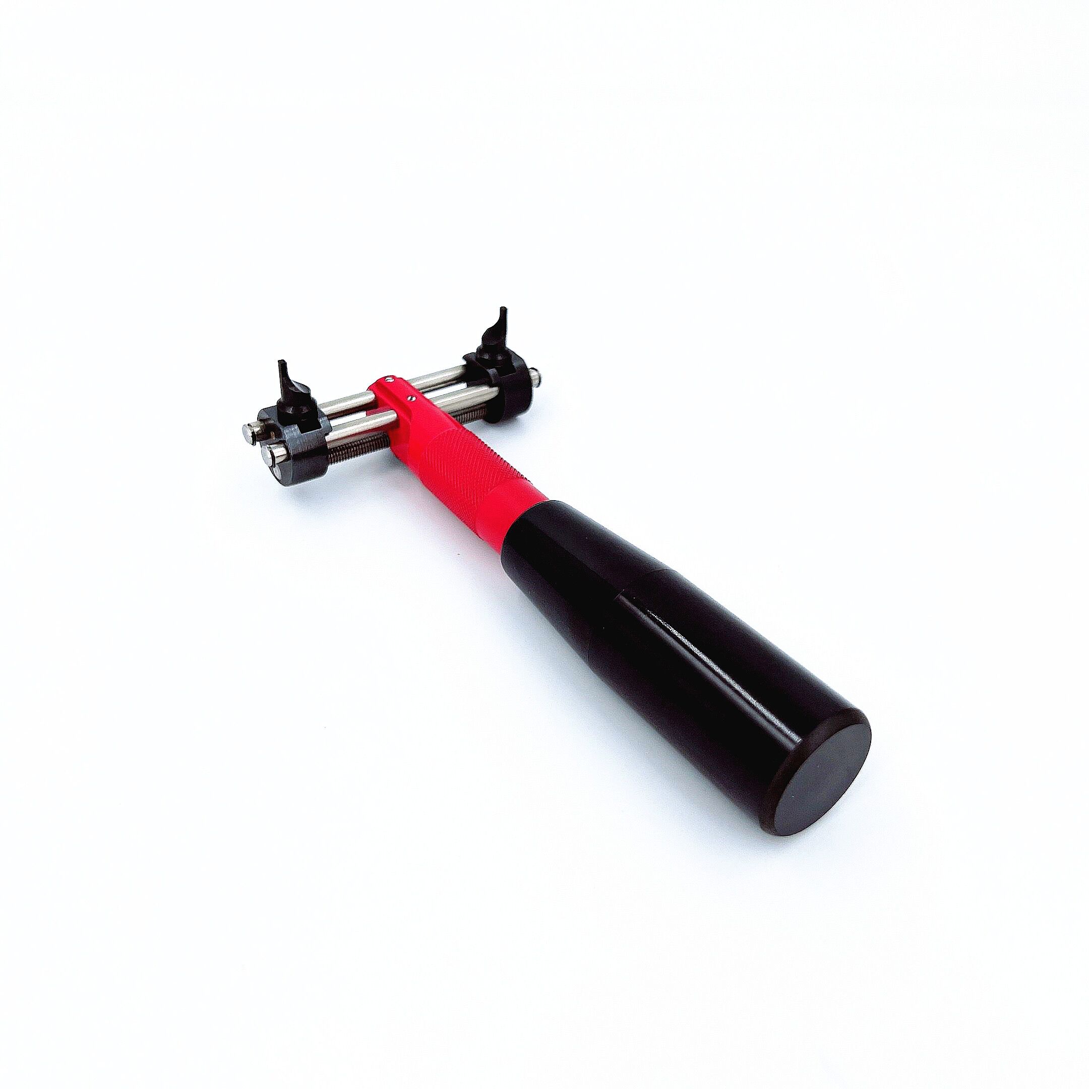 Cross handle