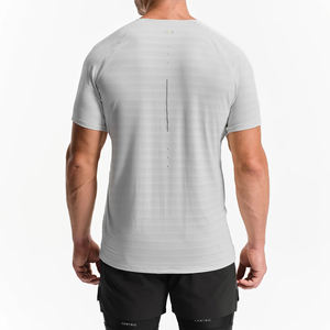 Camiseta Deportiva de Manga Corta para Hombre, Corte Ajustado, Spandex/Poliéster, Impresión por Sublimación con Logotipo Frontal, Secado Rápido, Verano, MOQ Bajo - Product Image 4