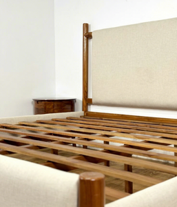 Lit plateforme en bois massif, cadre de lit rembourré, lit en bois moderne avec support à lattes pour chambre à coucher - Product Image 5