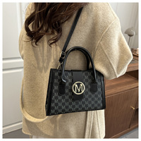 Nouveau Sac à Bandoulière Élégant et Polyvalent de Luxe Léger, Sac à Main Tendance à Fermeture Éclair Forme Carrée