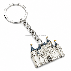 Llavero Guignol al por mayor, de Lyon, Francia, con diseño de marioneta vintage de bronce esmaltado, de la cultura del Teatro Canut, ideal como regalo de recuerdo folclórico para turistas. - Product Image 4