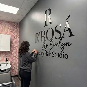 Insegne in Acrilico Personalizzate con Taglio Laser - Lettere, Numeri, Indirizzi, Monogrammi 3D Multicolore per Decorazione Ufficio - Product Image 5