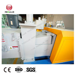 Sac pour T-shirt <span class=keywords><strong>humide</strong></span> en PE-BD Sac tissé en raphia en PP Machine de séchage en feuille BOPP Dispositif de réduction d'eau Pressage à vis en plastique Séchoir à presser - Product Image 3