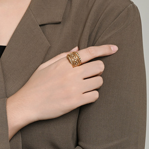 แหวนโซ่ถักหลายเส้นแบบยูนิเซ็กซ์ แหวนนิ้วชี้สีทองเหล็ก ของขวัญเครื่องประดับ - Product Image 4