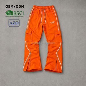 Pantalones de chándal cargo personalizados para hombre con bordado plano, de algodón 100% de alto gramaje, estilo acampanado apilado, servicio de cadena de suministro de ropa OEM - Product Image 1