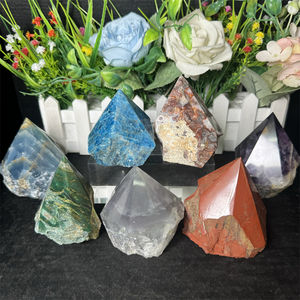 Vente en gros de tours de cristaux bruts naturels pour la guérison : Labradorite et Améthyste, pointes de pierres brutes à vendre - Product Image 5