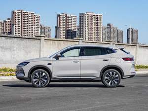 BYD Seal U DM-i Flagship |   SUV spacieux à 5 portes avec jantes de 19 pouces, toit panoramique et technologie intelligente - Product Image 4