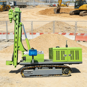 Machine de forage pour l'installation de stations solaires PLC, 3600 kg, pour la construction de bâtiments, avec piquetage de vis de terre en acier de 300 mm fourni - Product Image 3