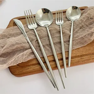 Wholesale High Quality 18/10 Stainless Steel Big Small Spoon Fork And Knife Dinnerware Set Metal Cutlery For Gift Wedding Party