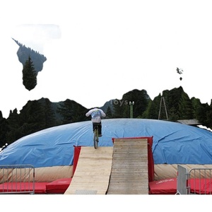 <span class=keywords><strong>Castillo</strong></span> Inflable Acrobático con Bolsa de Aire, <span class=keywords><strong>Buen</strong></span> Precio, 2026, en Venta - Product Image 1