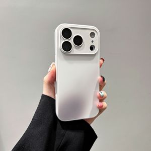 Funda para iPhone 17 Pro Max, con pintura de vidrio, tacto premium, cobertura total, a prueba de golpes - Product Image 2