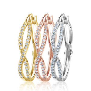 Pendientes de Aro de Lujo para Mujer, Chapados en Oro de 18K, con Cristales de Estrás, Diseño Geométrico, para Uso Diario, Plata E451 - Product Image 1