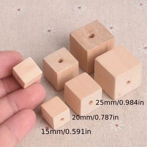 Cuentas de madera cuadradas naturales sin terminar, accesorios de bricolaje, llaveros de artes y joyas y manualidades (0.591in, 0.787in, 0.984in) - Product Image 2
