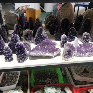 Toptan doğal oyma kristal geodes uruguay ametist küme ayakta taşlar ev dekor için - Product Image 5