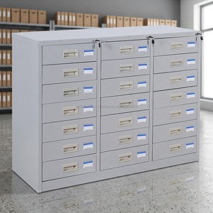 Armoire en acier demi-hauteur grise, acier inoxydable de 0,5 mm avec serrure à clé, PHAT BEMC TU118-21D - Product Image 3