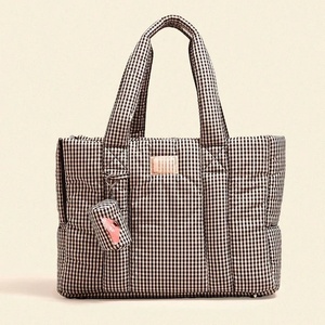 OEM Logo Trọng Lượng Nhẹ Vật Nuôi Tàu Sân Bay Với Phân Của Túi Chủ Puffy Vật Nuôi Tote Túi Du Lịch Cho Con Chó Con Mèo Di Động Tàu Sân Bay Túi - Product Image 1