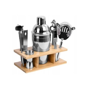 Juego de Coctelera de Acero Inoxidable con Acabado Pulido Espejo, Kit de Bar de 10 Piezas, Coctelera de Vino de Lujo de 750 ml con Soporte de Madera - Product Image 1