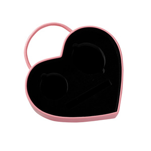 <b>Love</b> Shaped Paper Box Customized Portable Paper Box With Handle Gift Packaging Paper Box - Product Image 1