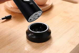 مبيع بالجملة مخفقة كهربائية متعددة الوظائف قابلة لإعادة الشحن 3 سرعات رغوة الحليب المحمولة - Product Image 5