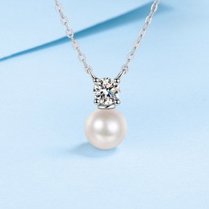 Fine Jewelry925 Sterling Silver White Gold Plaqué Femmes Collier En Gros Chaîne De Perles D'eau Douce 0.5CT Moissanite Pendentif - Product Image 1