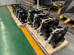 180-Grad-Neigung und rotierende hydraulische Schnell kupplung für <span class=keywords><strong>MINI</strong></span>-Bagger - Product Image 2