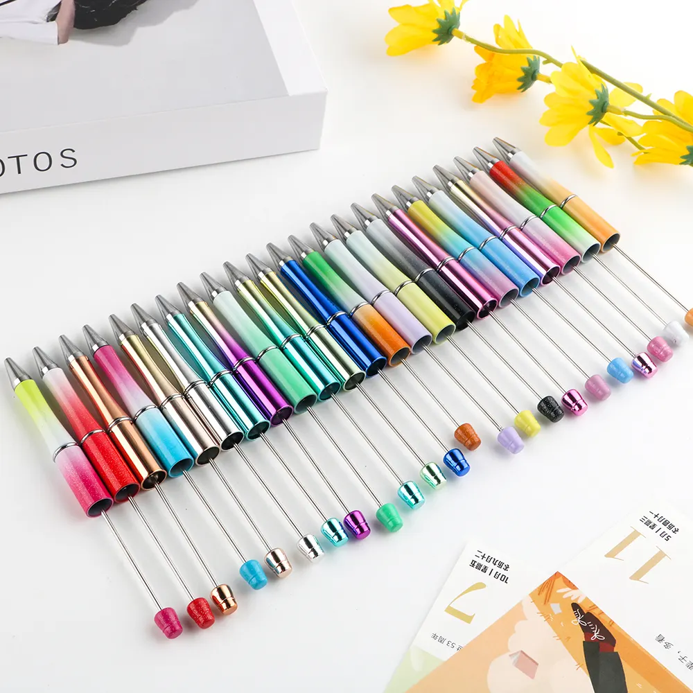 रिवीराइट थोक में एक बीड रंगीन ग्लिटर प्लास्टिक पिन्स मुक्त नमूना बेड्स बॉलपॉइंट प्लास्टिक डिए बेडेड पेन