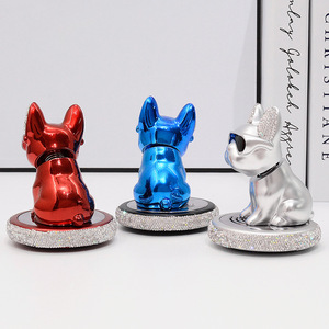 Ambientador de coche Bulldog americano, humidificador de aromaterapia para perros <span class=keywords><strong>Bully</strong></span> francés, recarga de Perfume, difusor de cápsula de salida de fragancia - Product Image 4