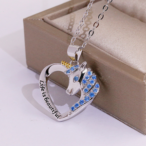Collar con Colgante de Corazón de Unicornio de Lujo, Joyería Inspiradora con la Frase "La Vida es Hermosa", Collar de Circonita Azul para Niñas, Venta al por Mayor - Product Image 4