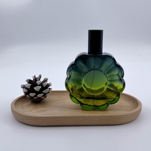 Flacon de <span class=keywords><strong>parfum</strong></span> en verre vert dégradé de 60 ml, design tournesol, fond épais, conteneur de <span class=keywords><strong>parfum</strong></span> vide, logo personnalisé, échantillon gratuit - Product Image 2