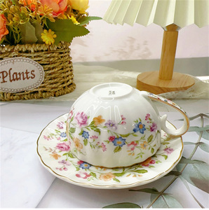 แก้วกาแฟเซรามิกคุณภาพสูงพร้อมจานรอง ชุดน้ำชาสำหรับบ้านสุดหรู ชุดแก้วเดียวจานรองเดียว พร้อมกล่องของขวัญ - Product Image 6