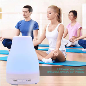 Jc 108 Desktop Aroma Diffuser 0.5L Fog Type Humidifier <b>For</b> Home Office Minimalist Style White Dark Wood Grain - Product Image 3