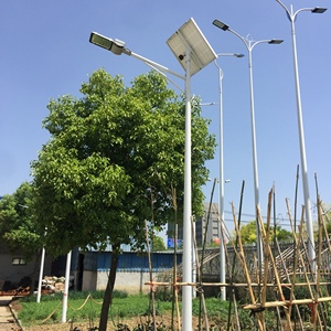 Lámpara Solar LED para Exteriores de 30W 60W 90W 120W, Todo en Uno con Poste - Product Image 5
