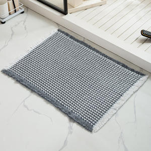 Tapis de bain YOULTTAN en tissu gaufré absorbant, ultra doux, antidérapant, lavable en machine, avec pompons, pour salle de bain - Product Image 3