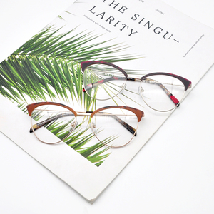 <span class=keywords><strong>2025</strong></span> <span class=keywords><strong>Hot</strong></span> Bán phụ nữ của đa-màu Vòng Kim Loại Quang Học Gọng Kính - Product Image 2