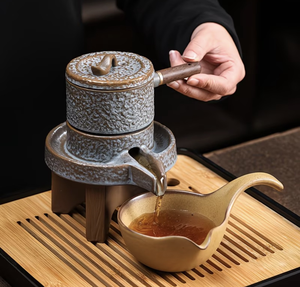 Pichet à thé en céramique émaillée avec couvercle et bec verseur, carafe de service pour table à thé - Product Image 1