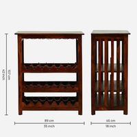 Meuble bar moderne en bois couleur chêne miel avec revêtement anti-rayures, porte-vin, porte-verres et étagères de rangement pour la maison