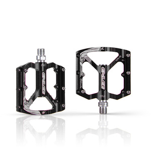 Pédales de vélo en aluminium CNC, vente en gros d'usine, axe 9/16, 3 roulements scellés, broches antidérapantes pour VTT et vélo de route - Product Image 4