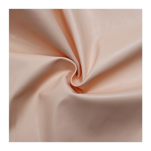 Tessuto Sintetico Elasticizzato Rivestito in <span class=keywords><strong>PU</strong></span> Certificato Oeko Tex <span class=keywords><strong>100</strong></span> per Abbigliamento Autunnale e Invernale - Product Image 1