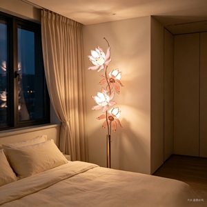 Lámpara de pie floral de lujo nórdico con 4 cabezales, pantalla de cristal rosa-naranja con forma de loto, base de metal dorado, lámpara de pie decorativa para decoración del hogar - Product Image 5
