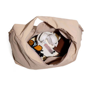 Sac à dos imperméable ultra léger pour femmes, personnalisable en sac à bandoulière multi-usages - Product Image 3