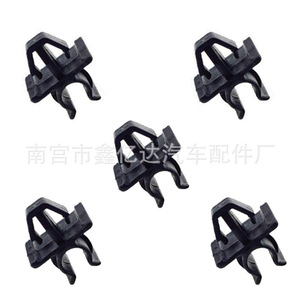 Clip de fixation de capot Nissan en nylon L08 12mm 20mm 11mm 10.5mm 6.5mm pour Livina Shuaike Teana Qashqai Tiida - Product Image 3