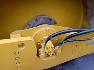 Compacteur vibrant d'occasion Bomag BW213 217 219 Allemagne Bomag Bw213 Bw217 Bw211D 219D Compacteur vibrant à rouleaux d'occasion à vendre - Product Image 5