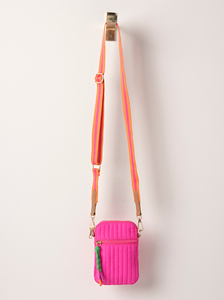 Pochette bandoulière matelassée mini avec large sangle de guitare, accessoires dorés, sac à téléphone à pompon en cordon, sac à bandoulière décontracté - Product Image 4