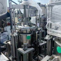 Réservoir de mélange en acier inoxydable de haute qualité avec agitateur pour la préparation de lotions, crèmes et liquides cosmétiques